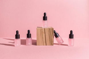 化妝品品類(lèi)中的護(hù)膚品牌視覺(jué)設(shè)計(jì) 藝術(shù)與商業(yè)的完美融合